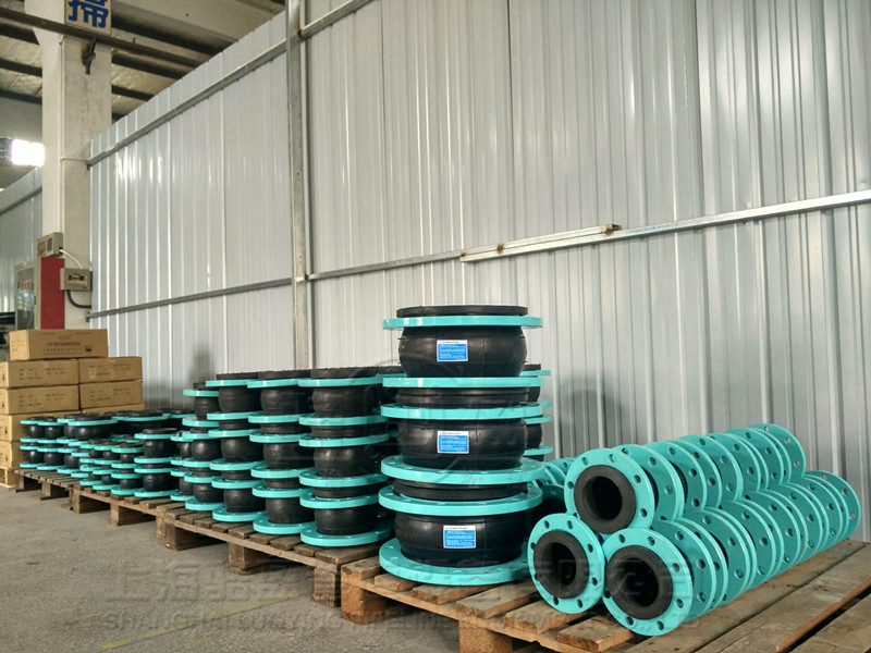 橡膠接頭在使用過程中出現(xiàn)問題我們應怎么做